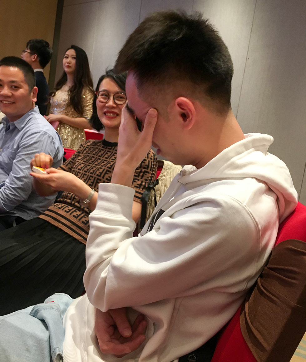 研發(fā)小哥哥感動到哭.JPG 研發(fā)小哥哥感動到哭.JPG