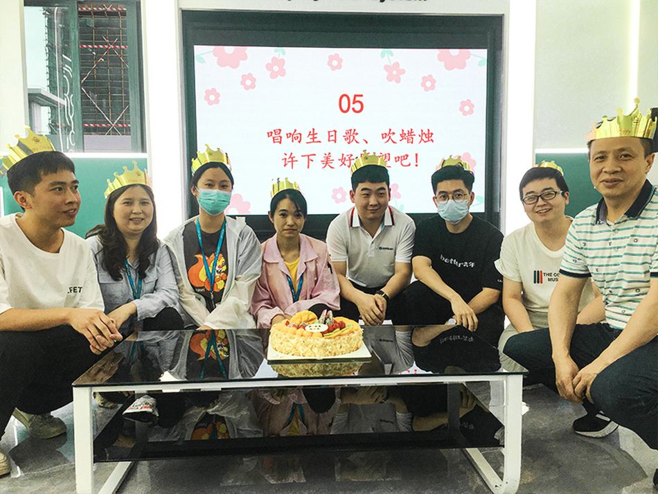 天工測控&微能信息的家人們.jpg 天工測控&微能信息的家人們.jpg
